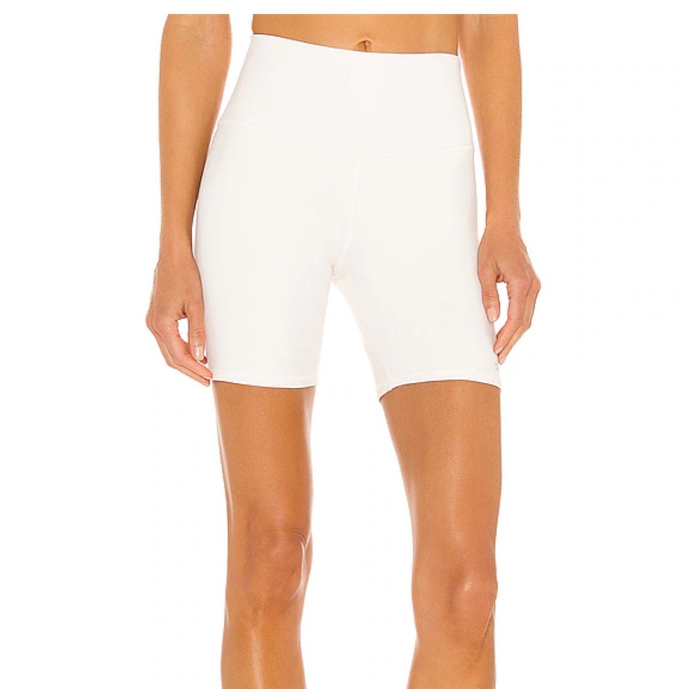 Alo Yoga High Waist Biker Shorts in Ivory